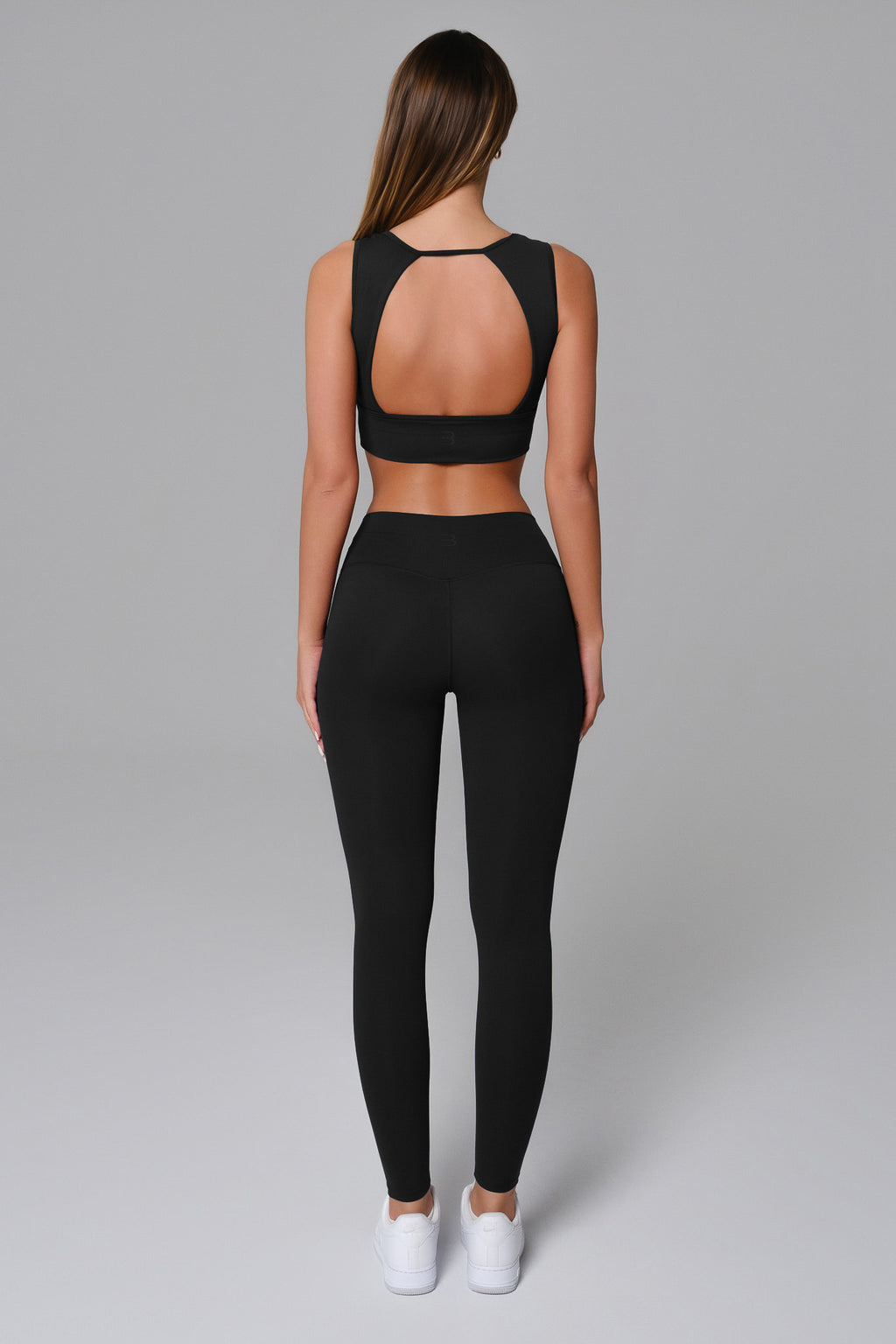 Allison Plunge Sports Bra - Black (FINAL SALE)