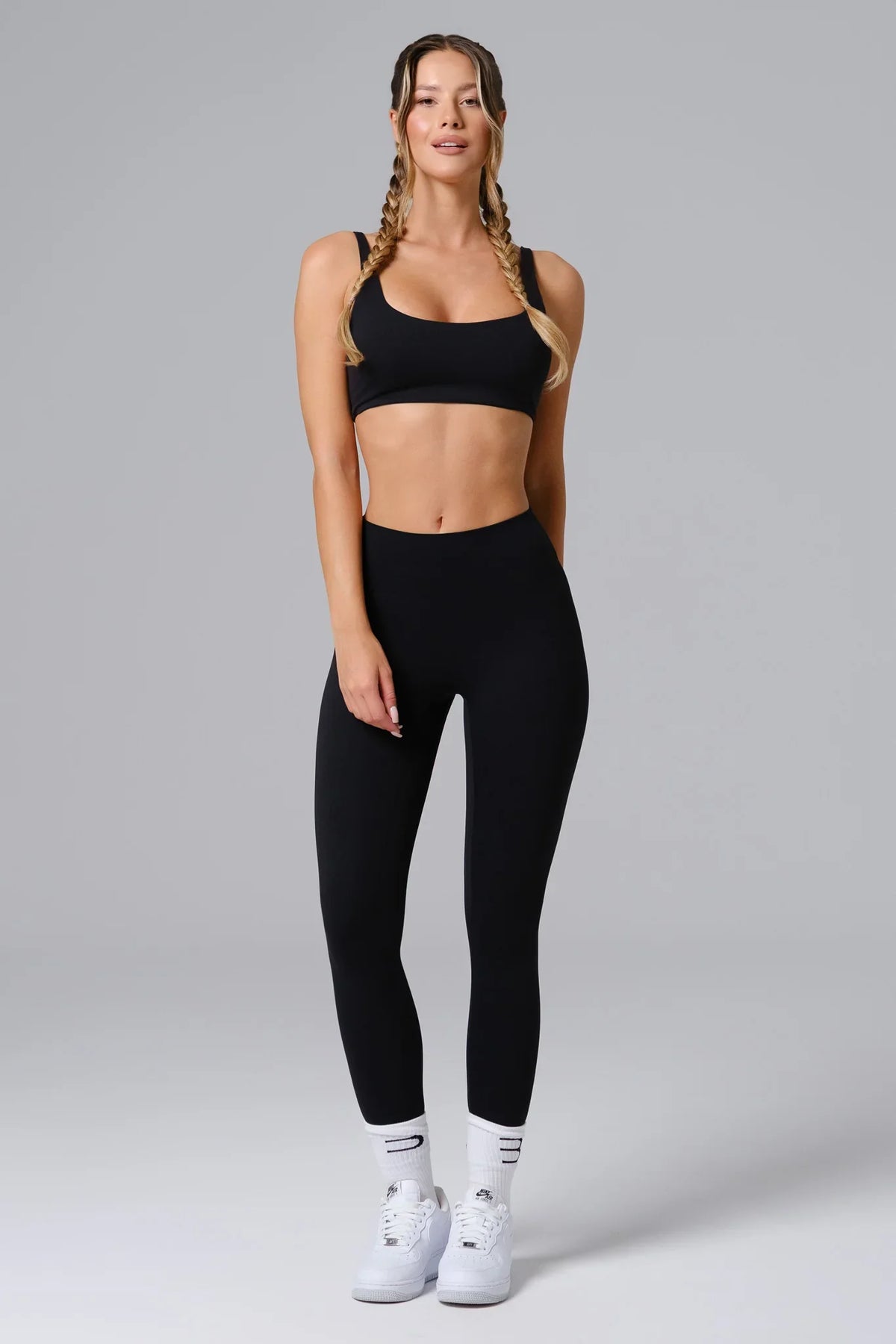 Camila Sports Bra - Black (FINAL SALE)