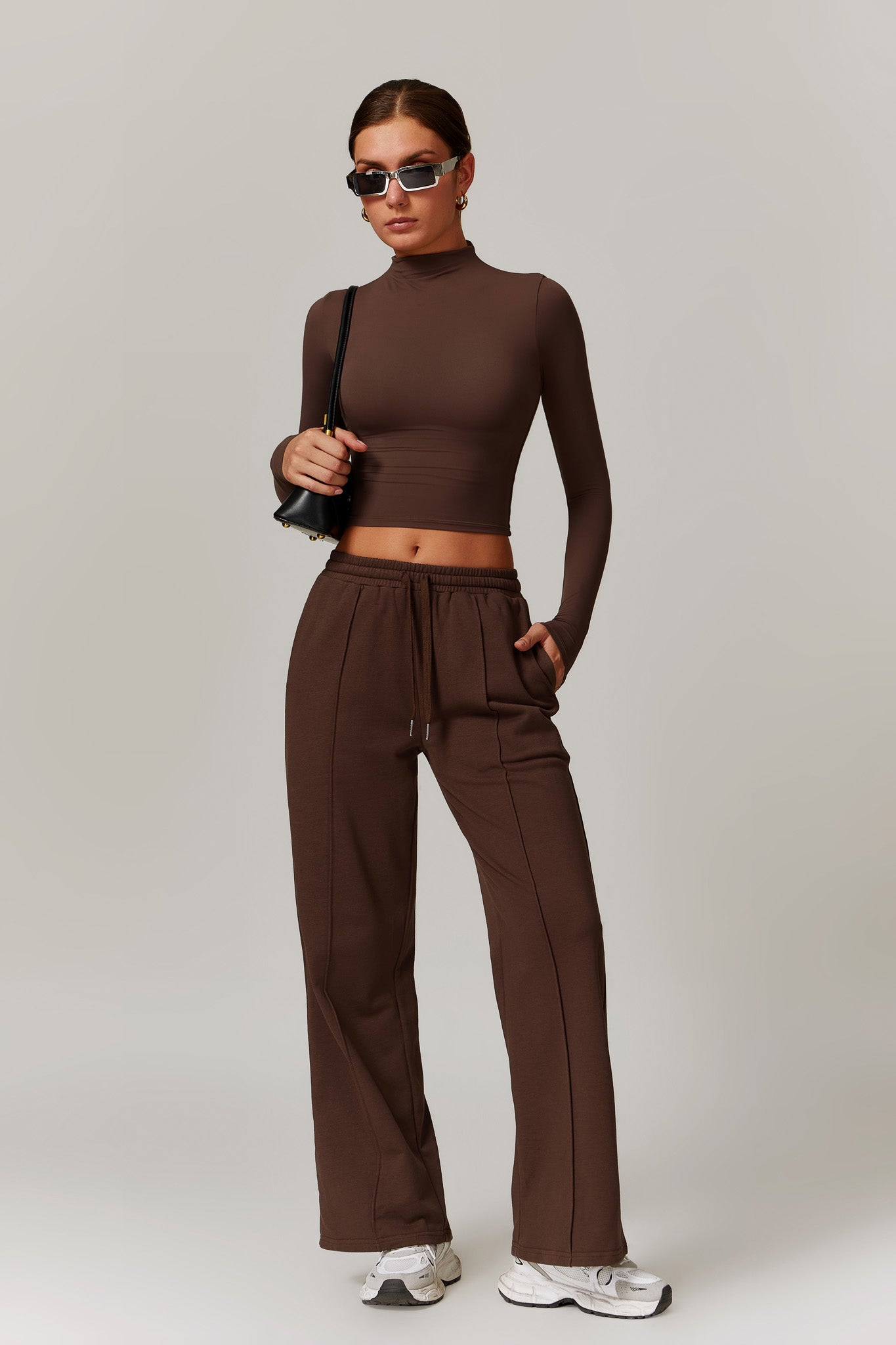 Ellie Sweatpants Brown | Relaxed Fit Sweatpants Perfect for Fall/Winter by Bota Official