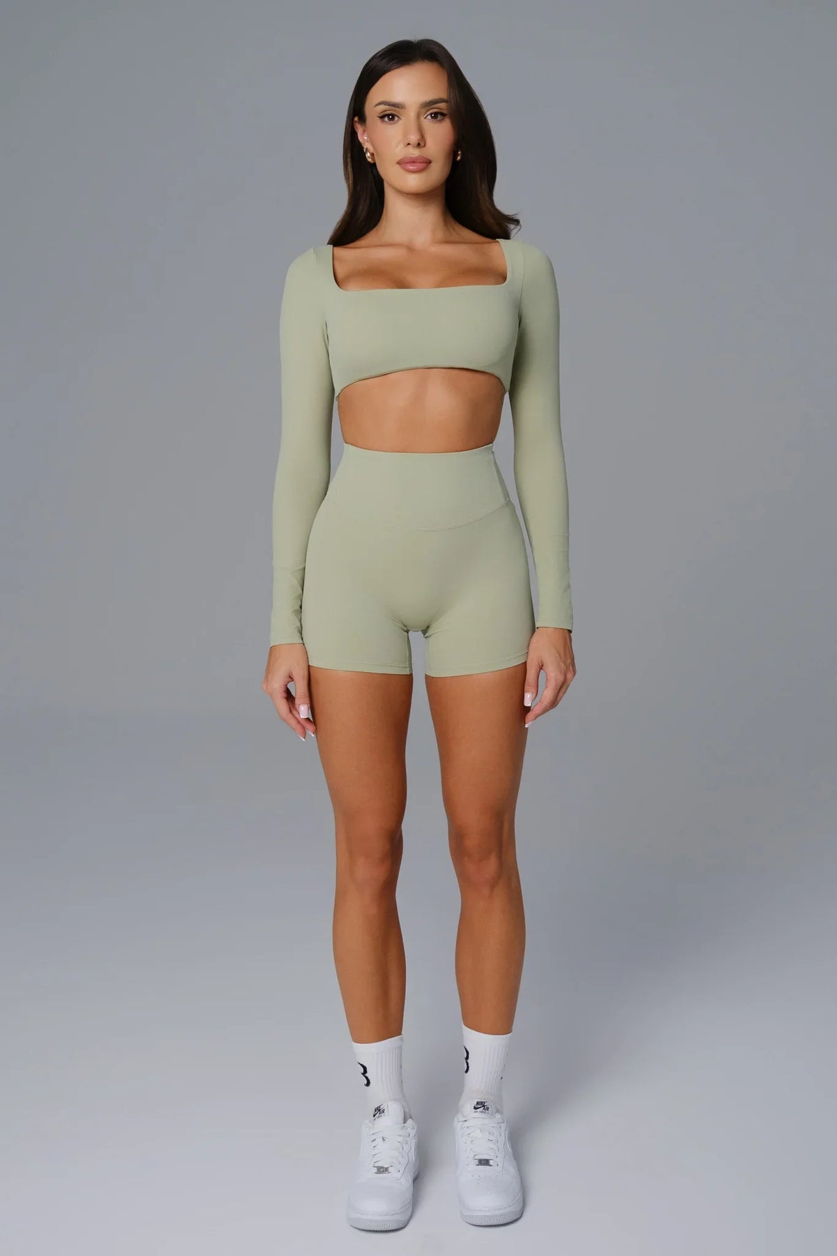 Flex Invisible Scrunch Shorts - Pistachio