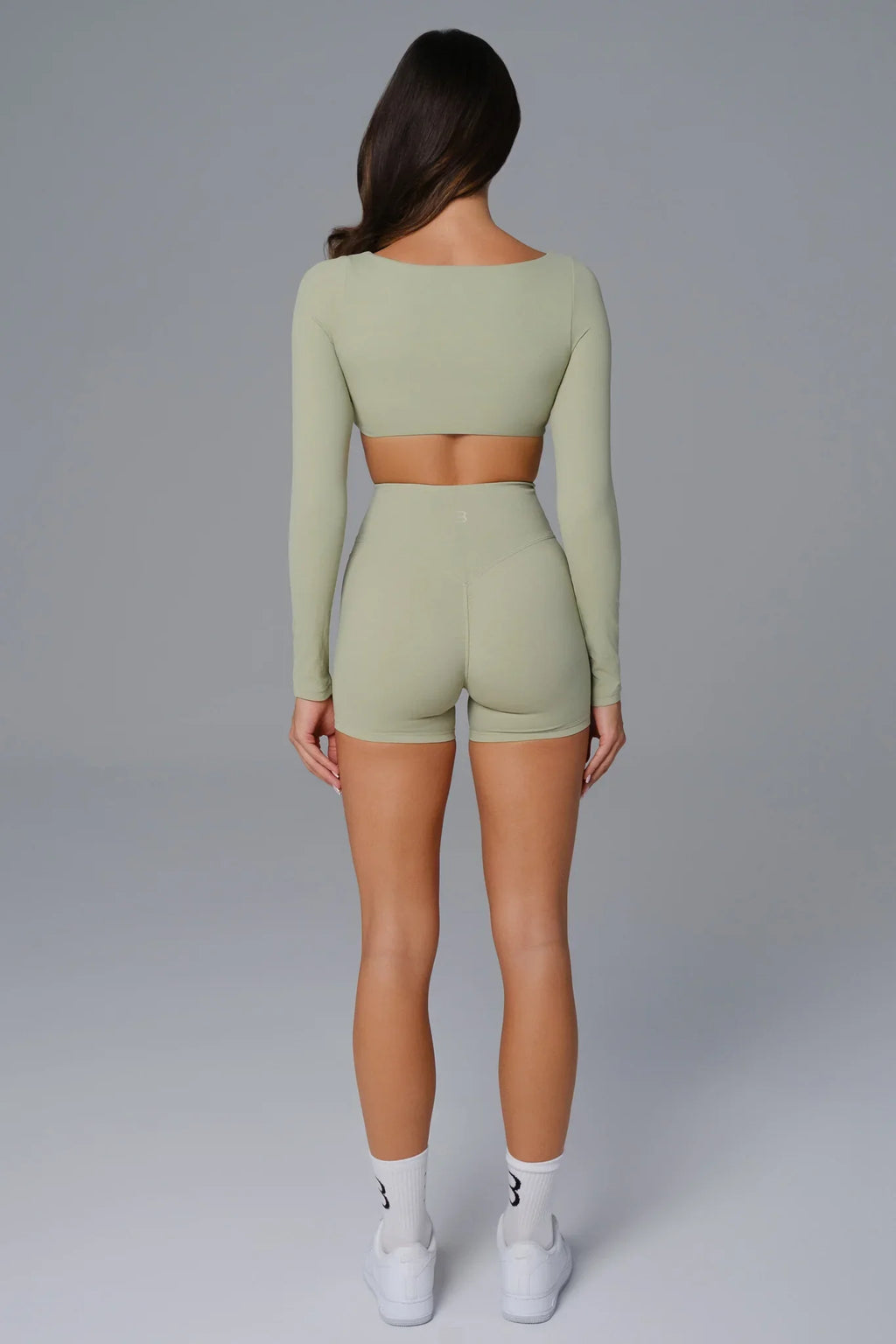 Flex Invisible Scrunch Shorts - Pistachio