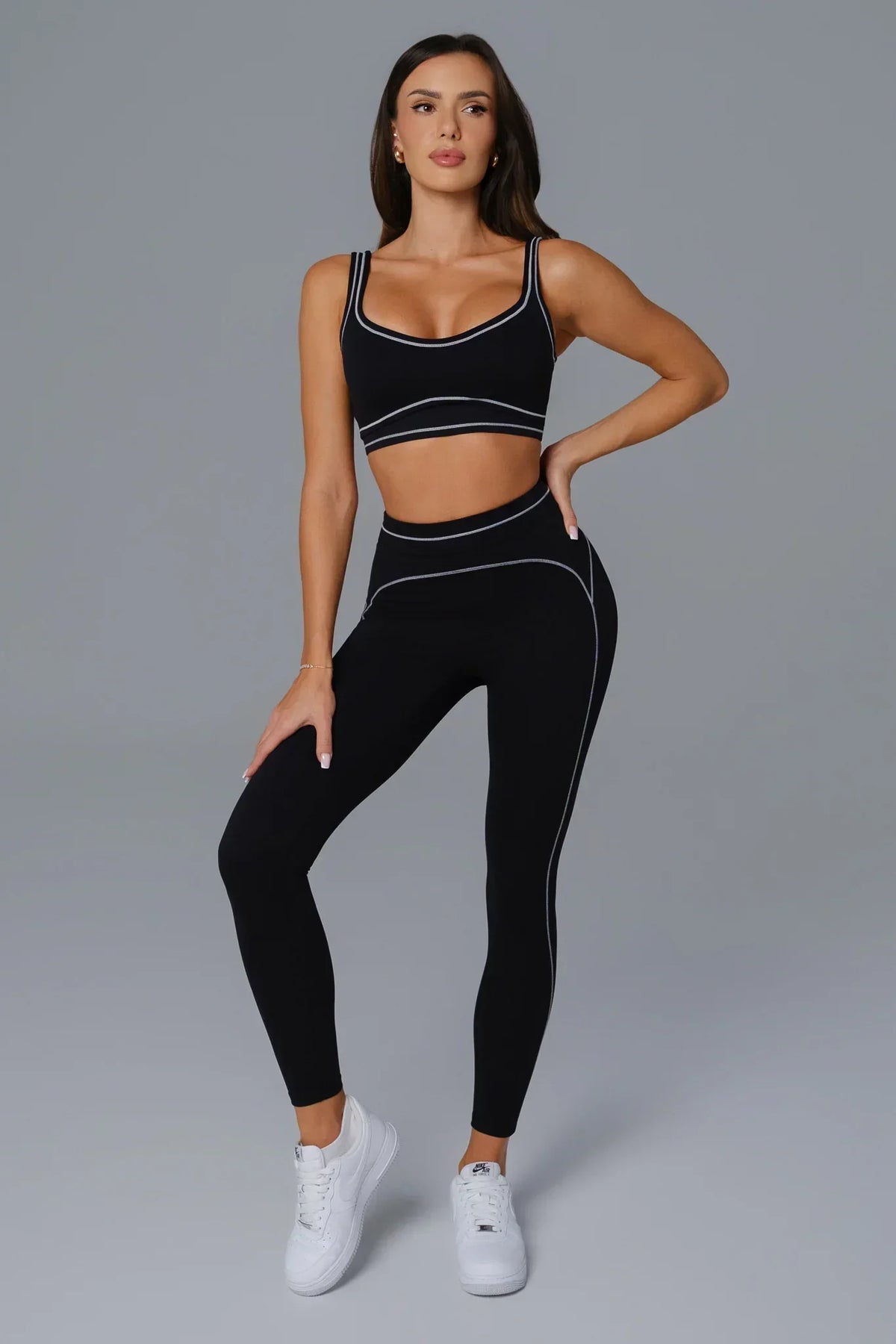 Nadine Sports Bra - Black (FINAL SALE)