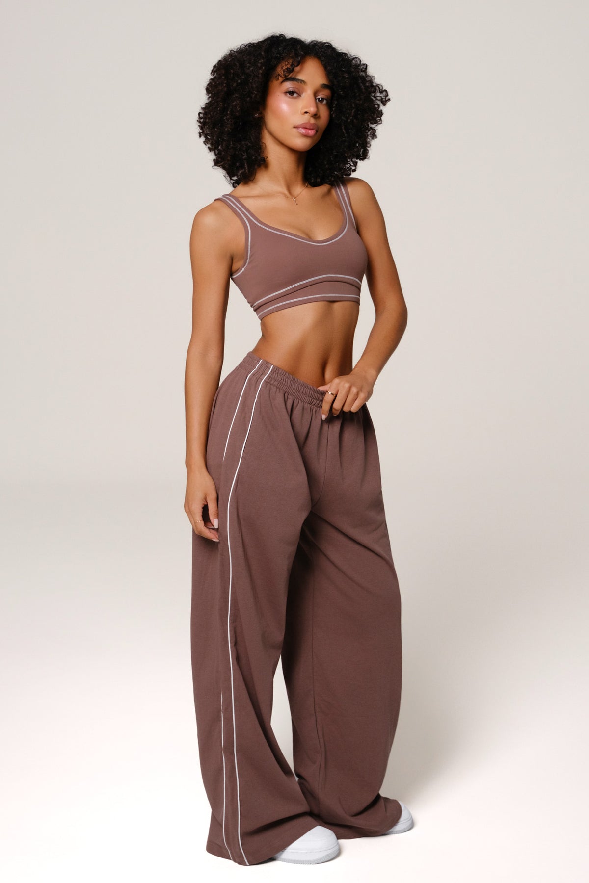 Nadine Sports Bra - Soft Chestnut