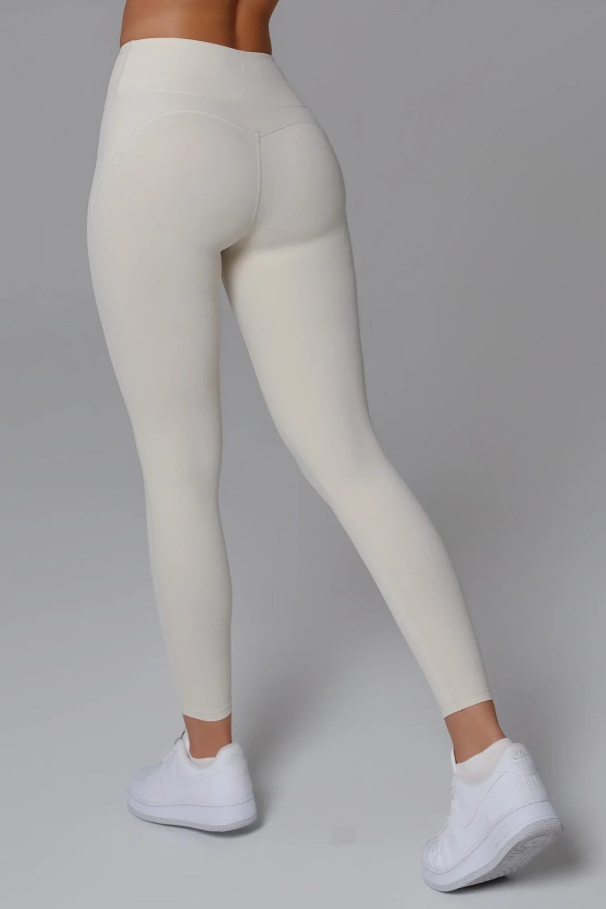 Nicole Leggings - Oatmilk (FINAL SALE)