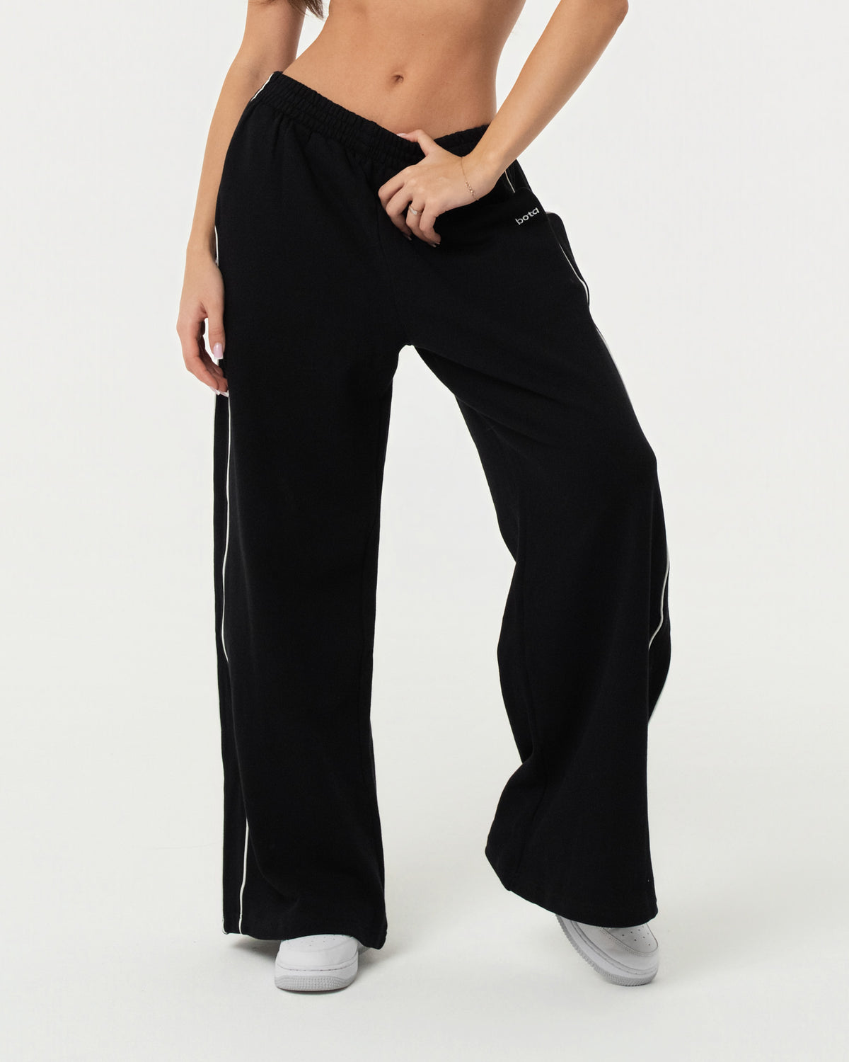 100% Organic Cotton Oversized Sweatpants - Black