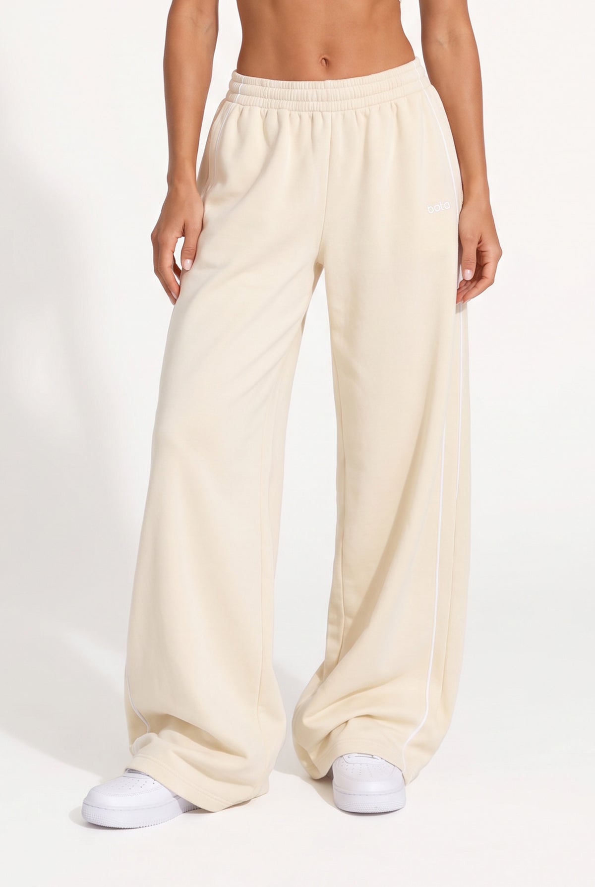 100% Organic Cotton Oversized Sweatpants - Buttercream