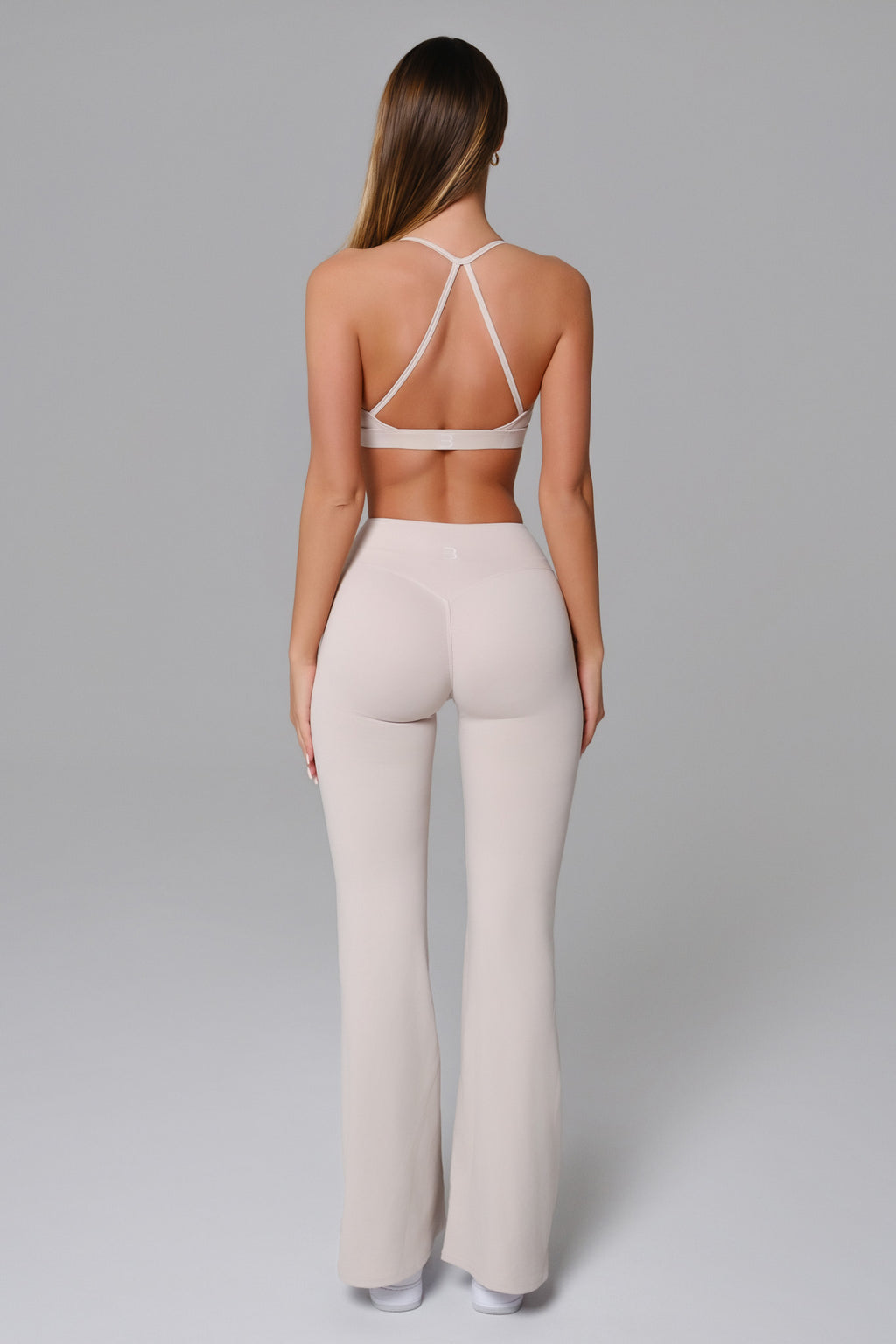 Samantha Invisible Scrunch Flare Leggings - Soft Cream (FINAL SALE)