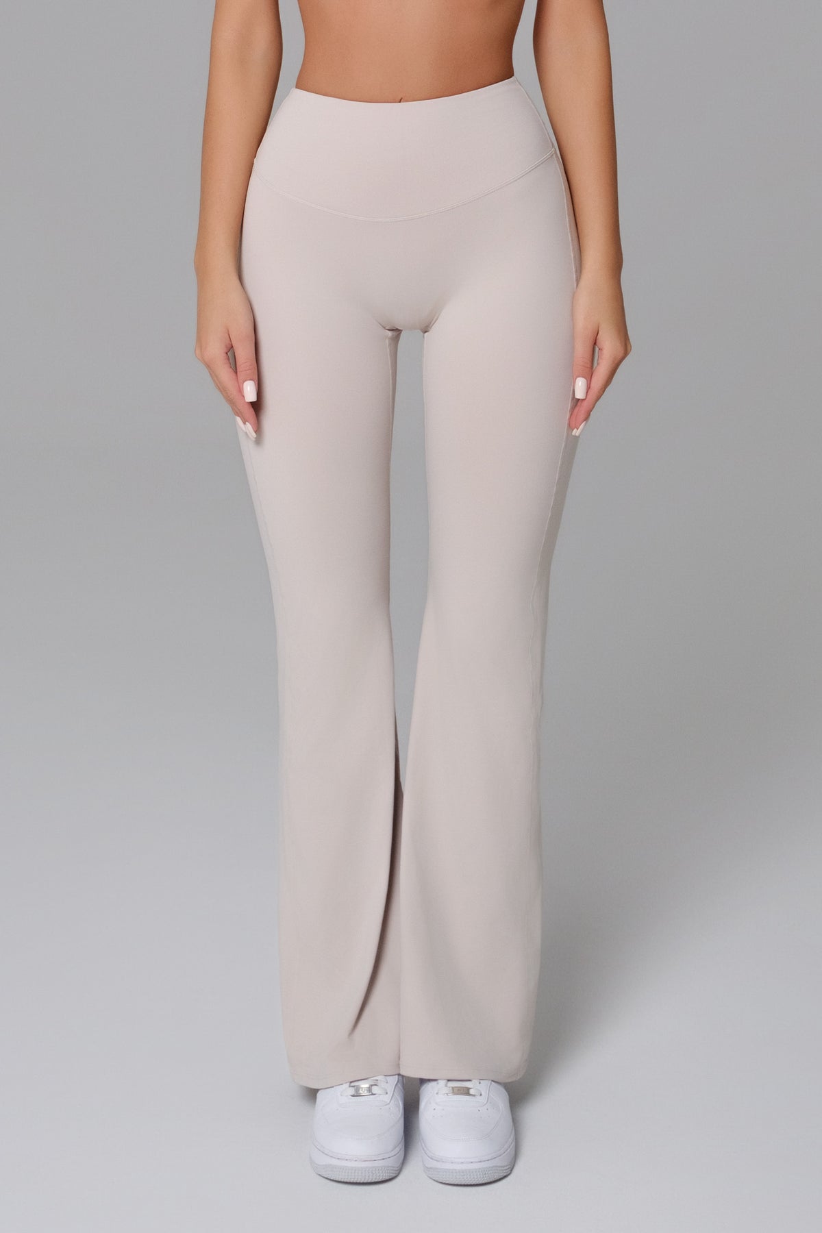 Samantha Invisible Scrunch Flare Leggings - Soft Cream (FINAL SALE)