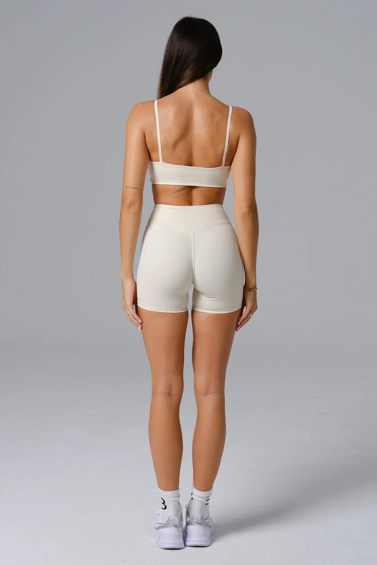 Zoe Sports Bra - Soft Cream (FINAL SALE)