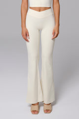 Zoe V-Waist Flare Leggings - Soft Cream (FINAL SALE)